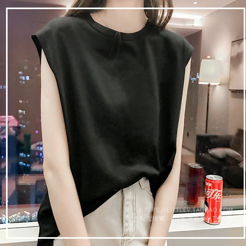 Women Loose Round Neck Sleeveless Top - Image 22
