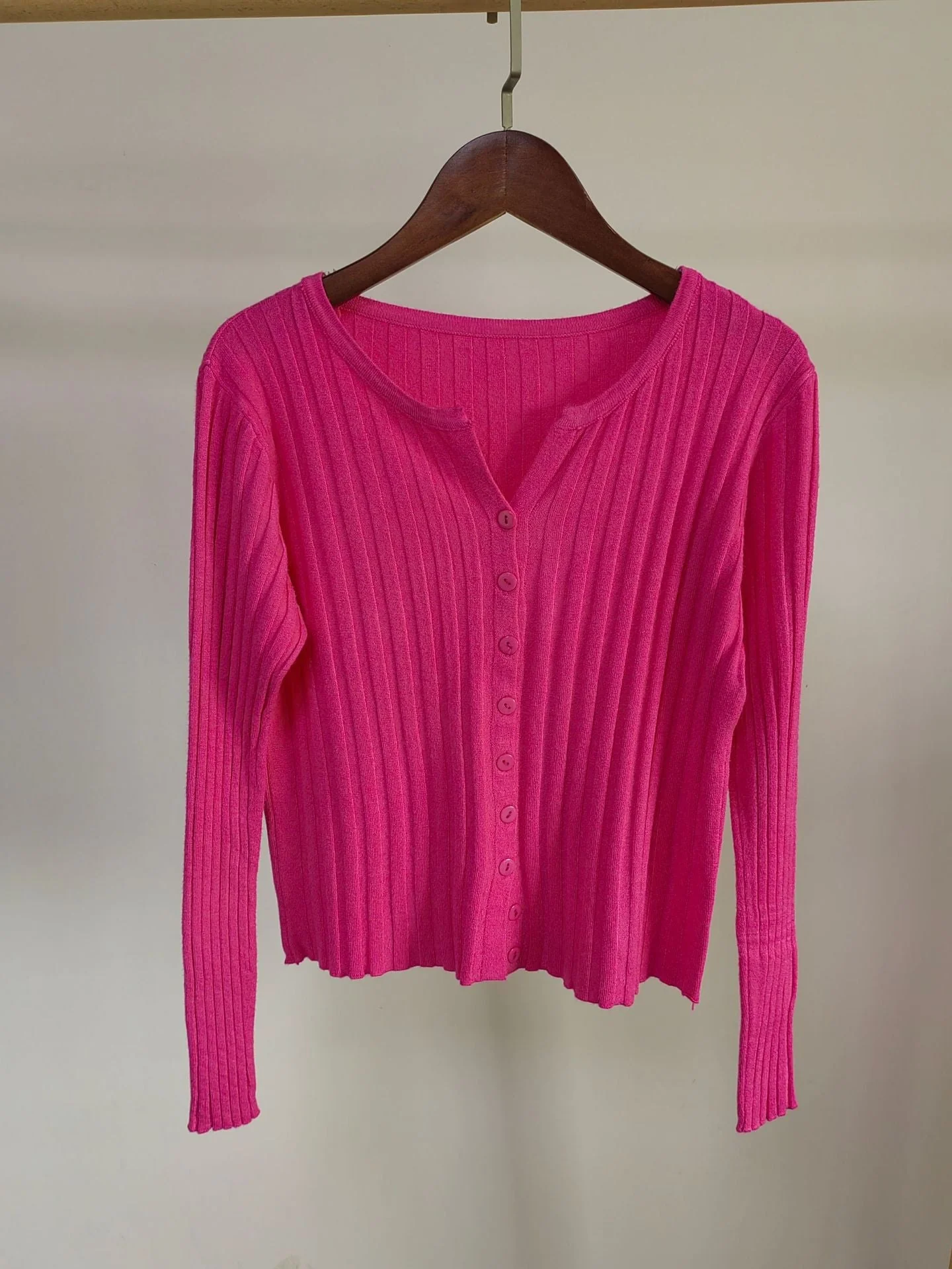 Women’s Round Neck Slim Fit Pullover Sweater – Solid Color Urban Commuter Style (Autumn 2025) FD - Image 15