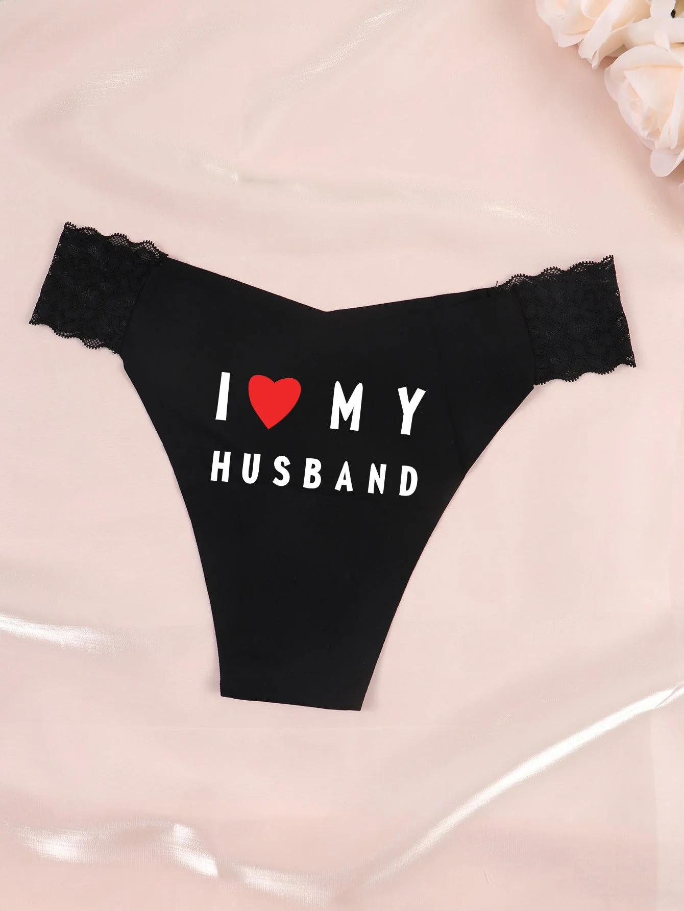 Women’s Seamless Ice Silk Panties – Mid-Waist, Breathable & Quick-Dry | Spring 2025 - Image 6