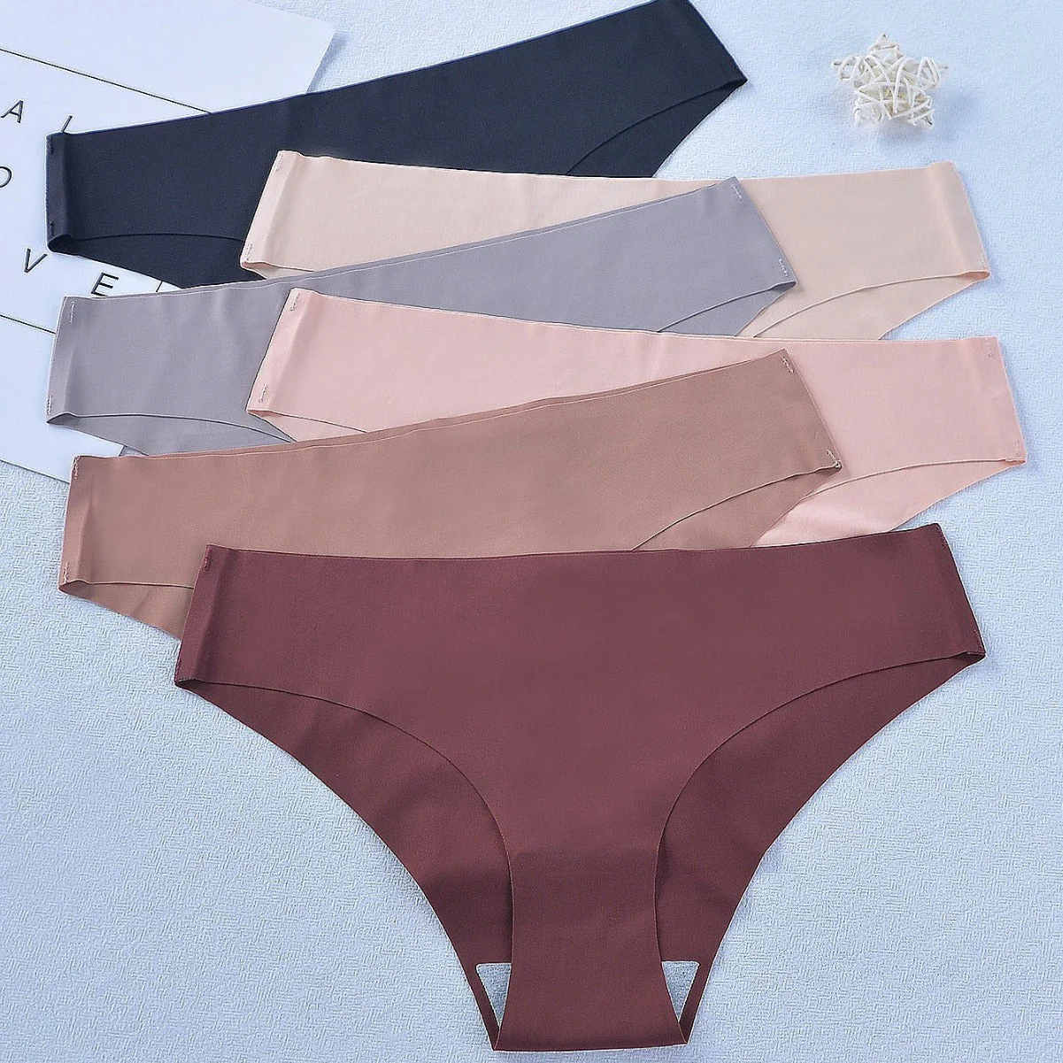 Women’s Seamless Nylon Panties – Breathable, Quick-Dry & Soft | Fall 2025 Collection - Image 9