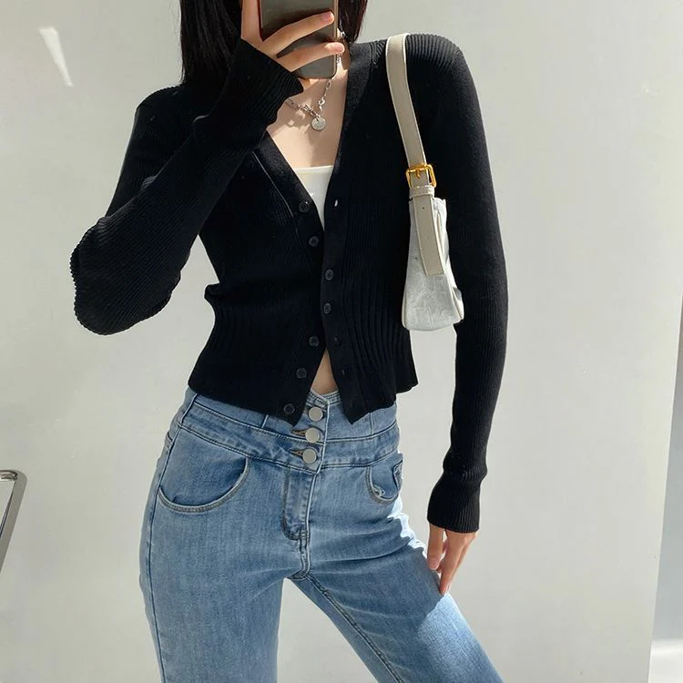 Women’s Slim-Fit V-Neck Cardigan Sweater – Single-Breasted Buttons, Elegant Commuter Style, Autumn 2025 FD - Image 6