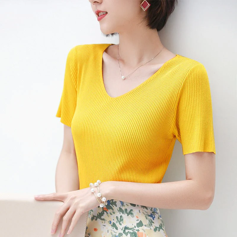 Women’s V-Neck Slim-Fit Knit Top – Lightweight Commuter Elegance - Image 9