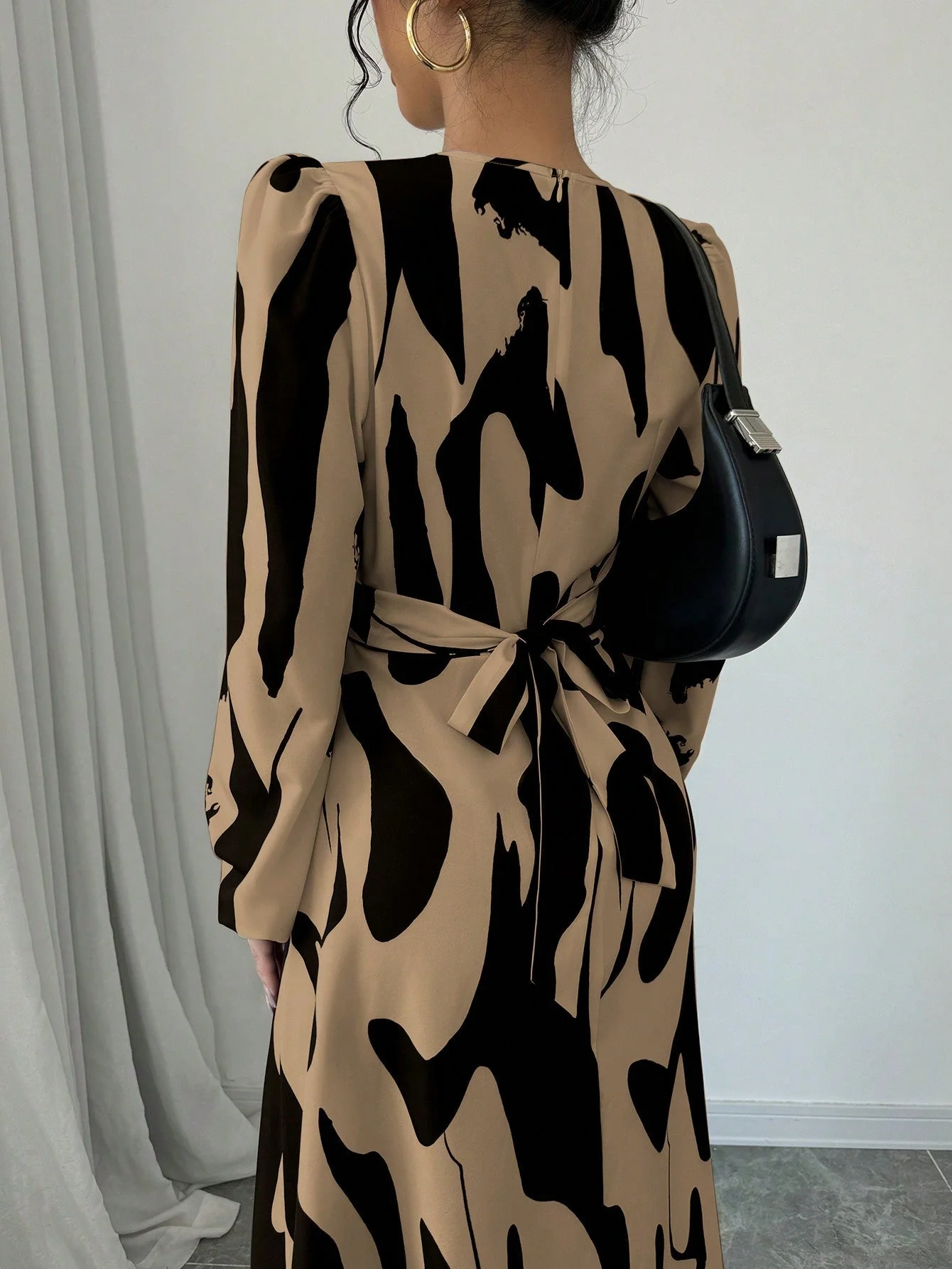 Women's Asymmetrical Printed Tie Bow Accent Elastic Cuff Casual Vacation Dress Maxi Women Outfit - Image 3