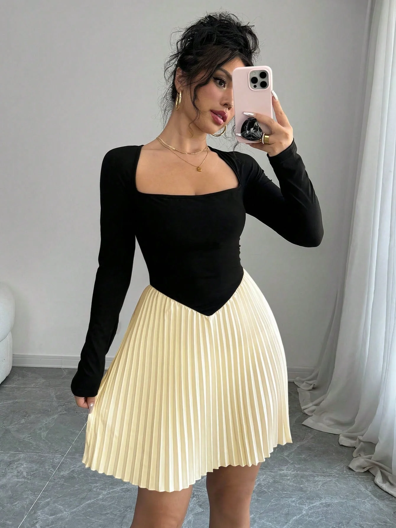 Women's Contrast-Color Swan Neck Long Sleeve Pleated Hem Elegant Short Dress FD - Image 4