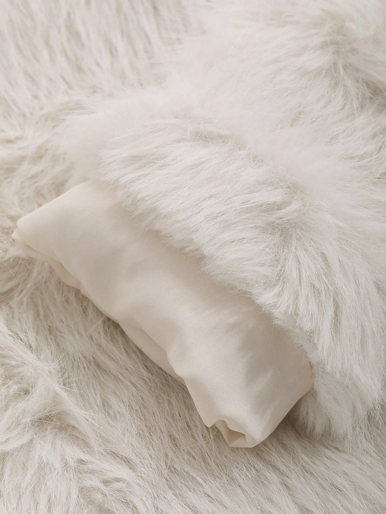 Women's Solid Color Long Sleeve Fleece Short Elegant Jacket - Image 9